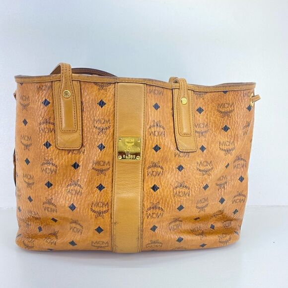 MCM Visetos Reversible Medium Liz Tote Without Pouch - Picture 1 of 13